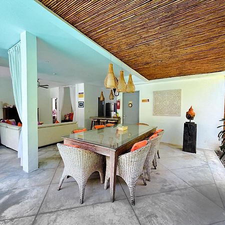 Villa Eindra Seminyak Exterior foto